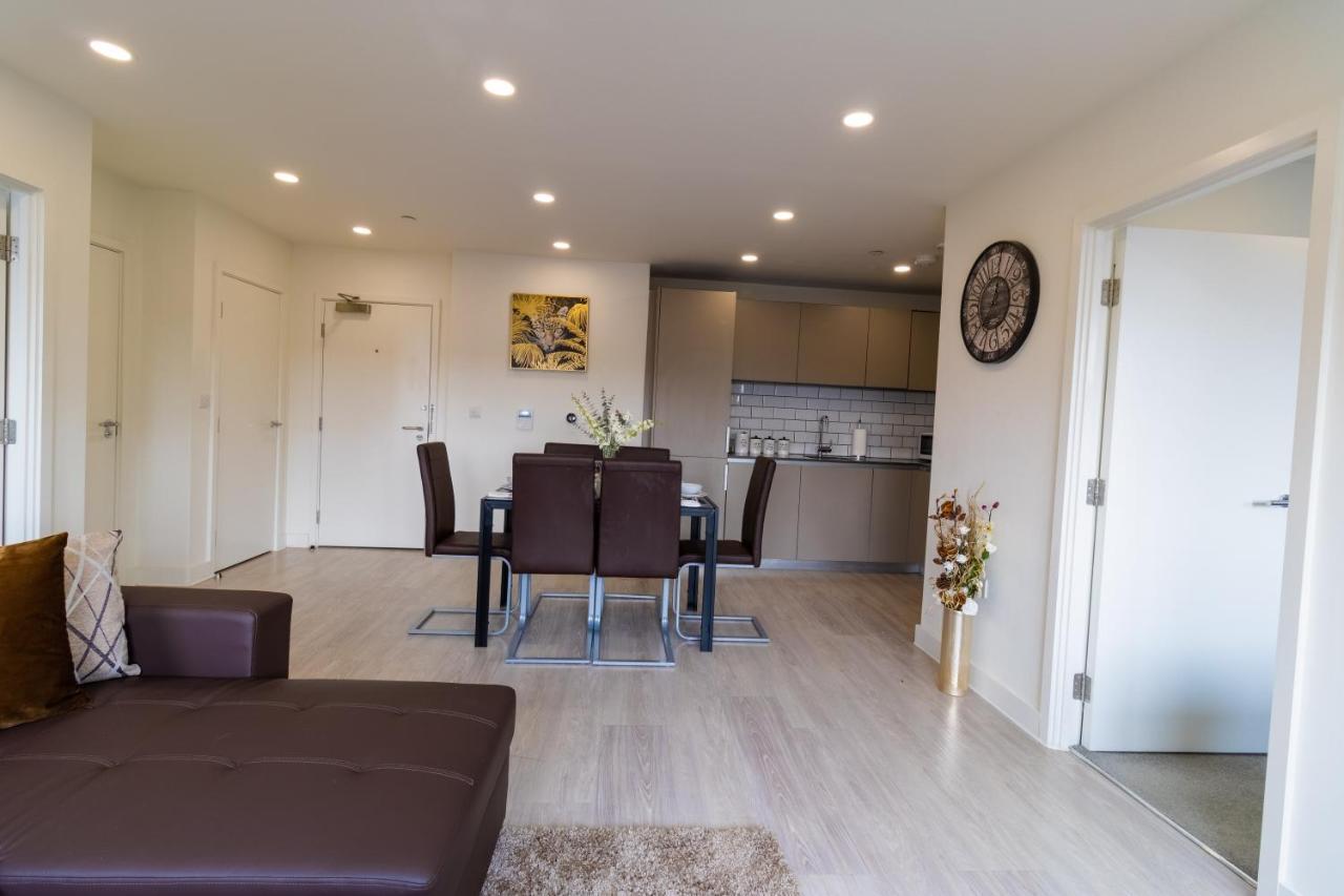 Virexxa Bedford Centre - Executive Suite - 2Bed Flat With Free Parking & Gym 外观 照片