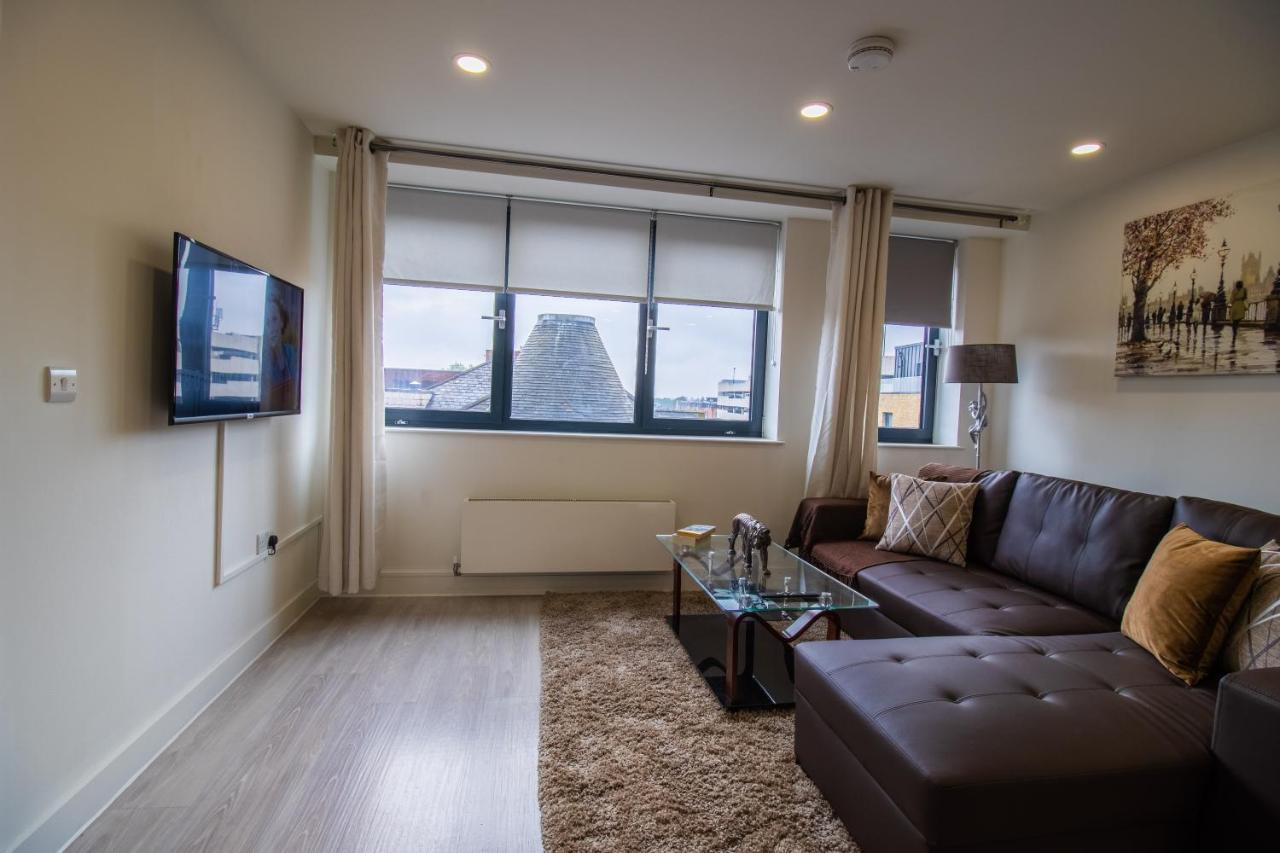 Virexxa Bedford Centre - Executive Suite - 2Bed Flat With Free Parking & Gym 外观 照片